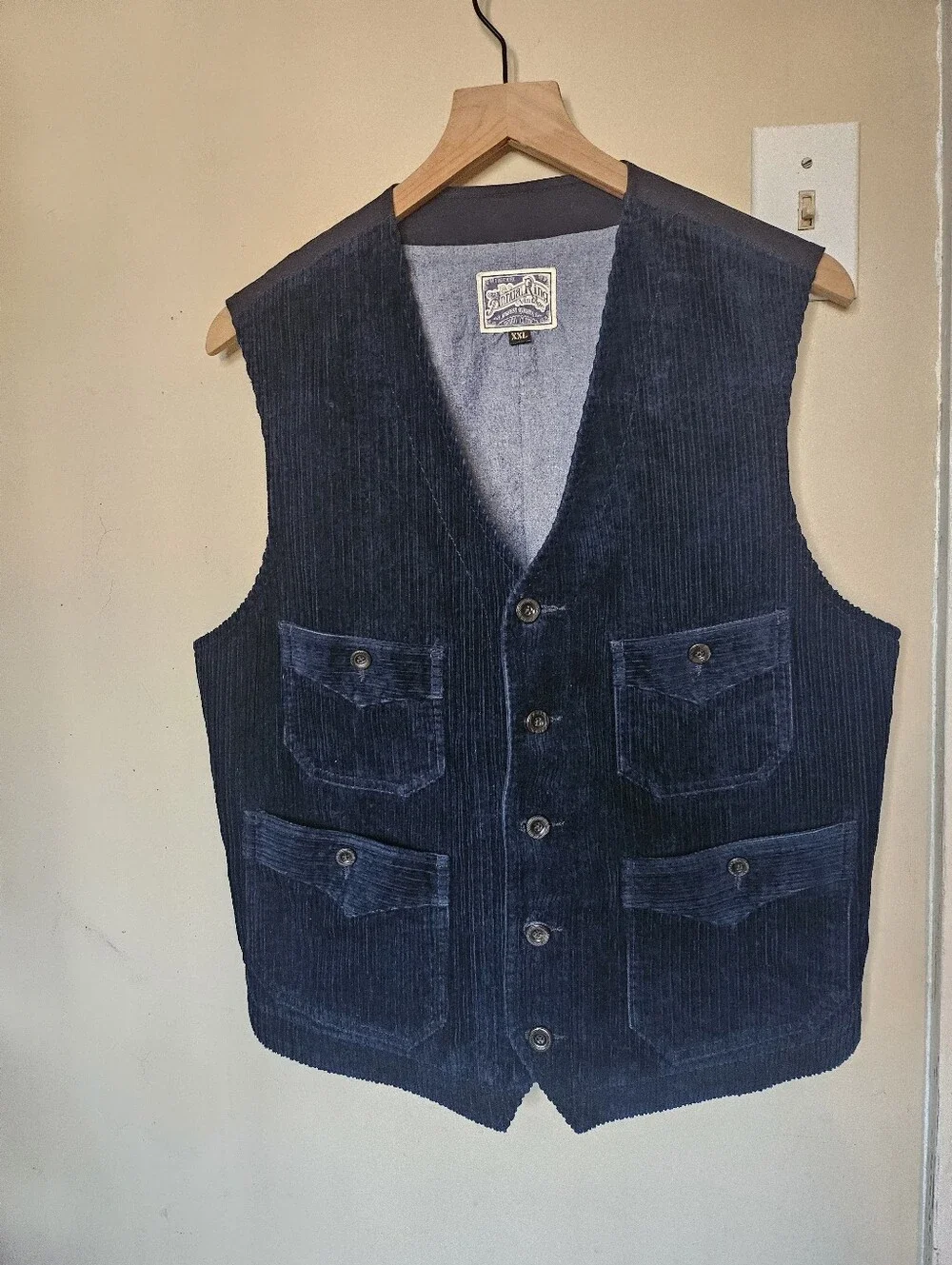 Annual Ring Corduroy Indigo Dyed Cotton Vest